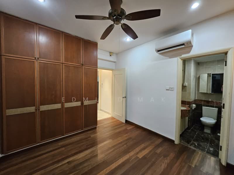 Montrosa, 132 Hillview Avenue, 3 Bedrooms, 1,152 sqft, Condominium For Rent, by Edmund Mak, 500131553 - Bedroom - PropertyGuru.com.sg
