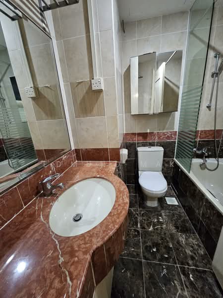 Montrosa, 132 Hillview Avenue, 3 Bedrooms, 1,152 sqft, Condominium For Rent, by Edmund Mak, 500131553 - Bathroom - PropertyGuru.com.sg
