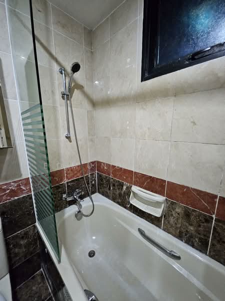 Montrosa, 132 Hillview Avenue, 3 Bedrooms, 1,152 sqft, Condominium For Rent, by Edmund Mak, 500131553 - Bathroom - PropertyGuru.com.sg