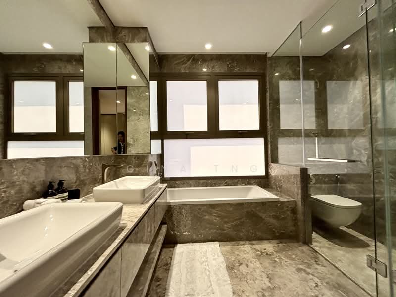 The Giverny Residences, 6 Robin Drive, 3 Bedrooms, 1,873 sqft, Condominium For Sale, by Gina Tng, 500131560 - Bathroom - PropertyGuru.com.sg