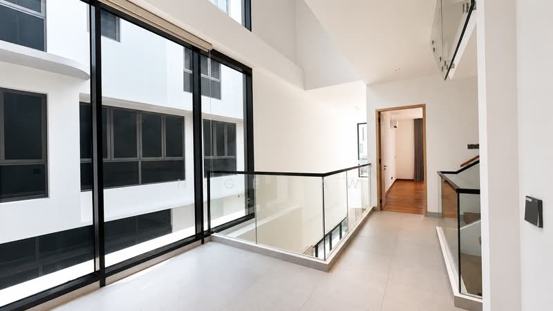 ⭐ D15 BRAND NEW **MOVE IN READY** CORNER TERRACE ⭐, East Coast Road, Upper East Coast Road, Siglap, 7 Bedrooms, 5,500 sqft, Corner Terrace For Sale, by Nigel Aw, 500131565 - Corridor - PropertyGuru.com.sg