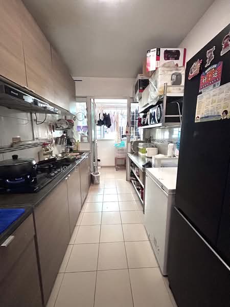 93B Telok Blangah Street 31, 93B Telok Blangah Street 31, 3 Bedrooms, 1,001 sqft, HDB Flat For Sale, by Ken Chen, 500131573 - Kitchen - PropertyGuru.com.sg