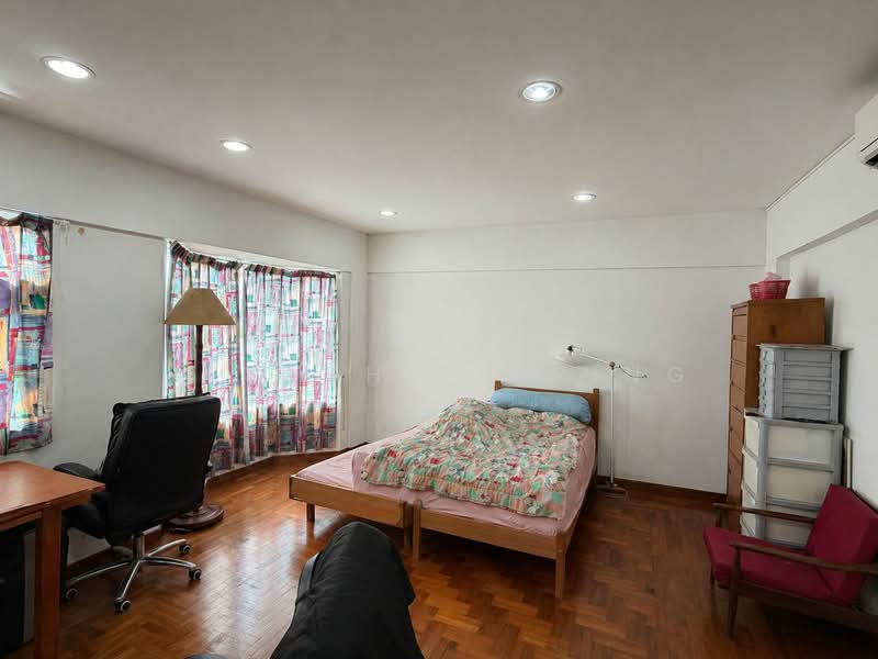 The Springside Original FH 3sty Terrace House @ District 26, Springside Avenue, 4 Bedrooms, 2,600 sqft, Terraced House For Sale, by Yew Shien Ping, 500131585 - Bedroom - PropertyGuru.com.sg