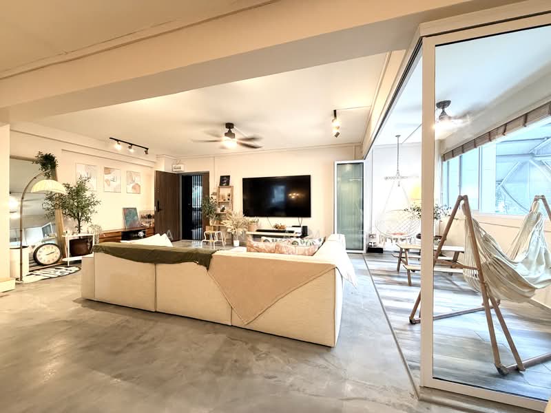 786D Woodlands Drive 60, 786D Woodlands Drive 60, 3 Bedrooms, 1,313 sqft, HDB Flat For Sale, by Fatin Amira, 500131587 - Living Room - PropertyGuru.com.sg