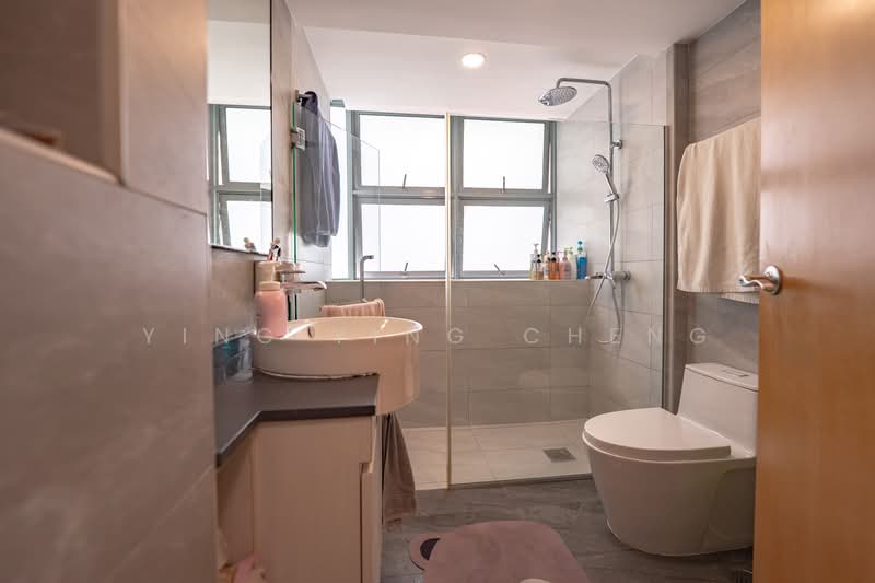 Tanamera Crest, 6 Pari Dedap Walk, 3 Bedrooms, 1,163 sqft, Condominium For Sale, by Ying Ying Cheng, 500131590 - Bathroom - PropertyGuru.com.sg