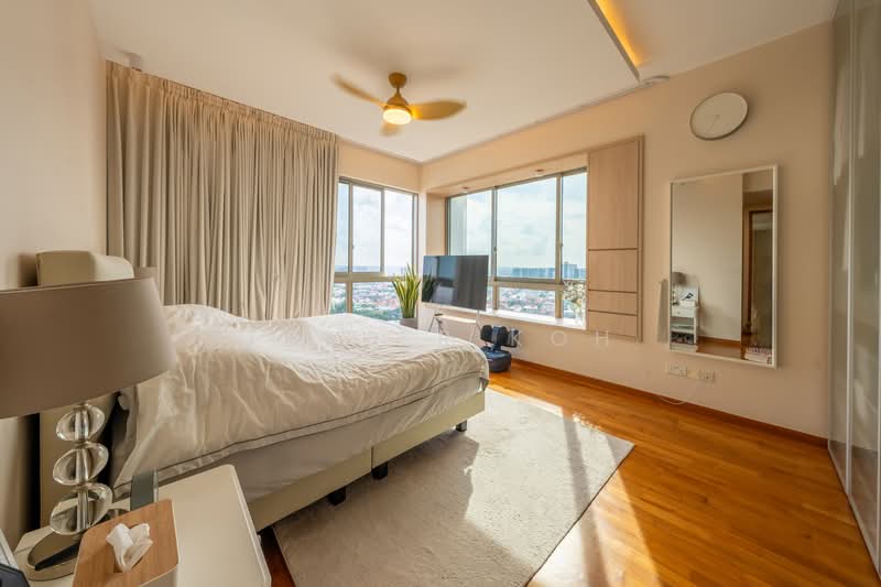 The Seafront on Meyer, 55 Meyer Road, 3 Bedrooms, 1,615 sqft, Condominium For Rent, by Javier Koh, 500131593 - Bedroom - PropertyGuru.com.sg