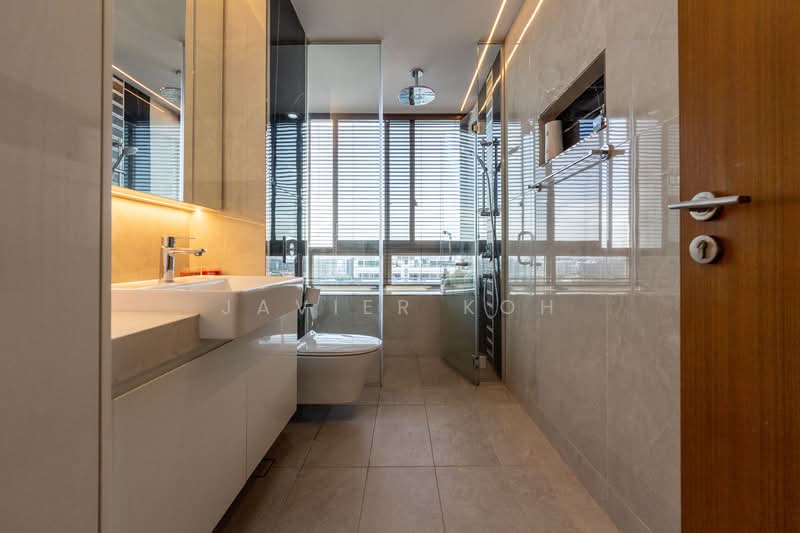 The Seafront on Meyer, 55 Meyer Road, 3 Bedrooms, 1,615 sqft, Condominium For Rent, by Javier Koh, 500131593 - Master bathroom - PropertyGuru.com.sg