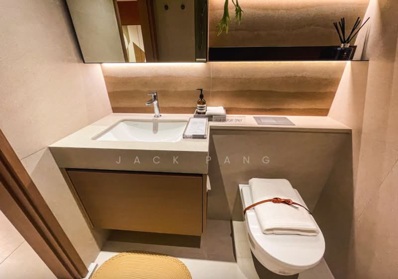 Thomson Reserve, , 3 Bedrooms, 915 sqft, Apartment For Sale, by Jack Pang, 500131594 - Bathroom - PropertyGuru.com.sg