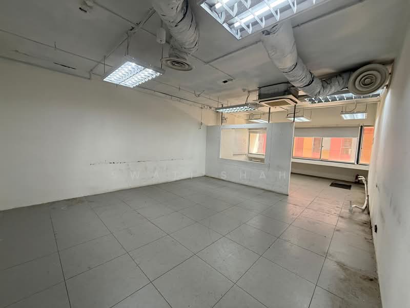 Lee Kai House, 114 Middle Road, 3,681 sqft, Office For Rent, by Swati Shah, 500131610 - Interior - CommercialGuru.com.sg