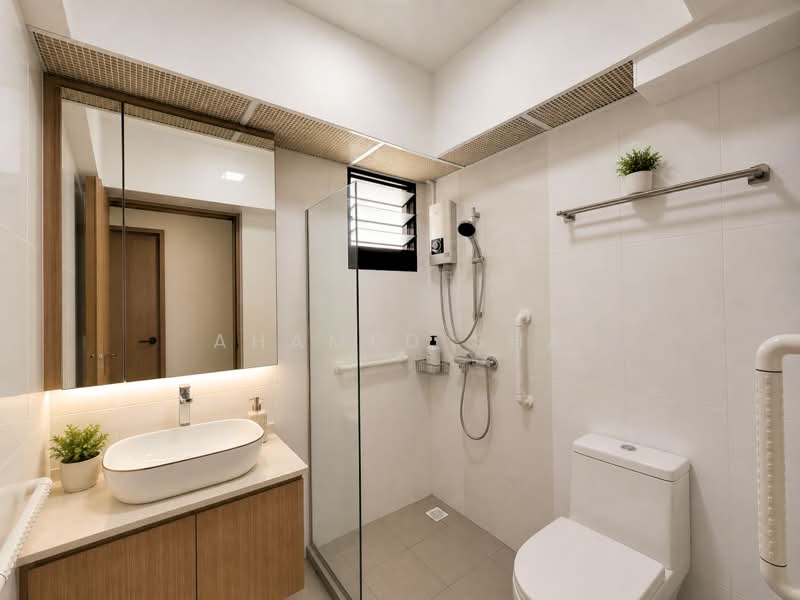 464A Bukit Batok West Avenue 8, 464A Bukit Batok West Avenue 8, 3 Bedrooms, 1,216 sqft, HDB Flat For Sale, by Ahamed Sha, 500131611 - Bathroom - PropertyGuru.com.sg