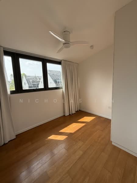 Watten Residences, 22D Watten Rise, 4 Bedrooms, 4,822 sqft, Cluster House For Sale, by Nicholas Tan, 500131615 - Interior - PropertyGuru.com.sg