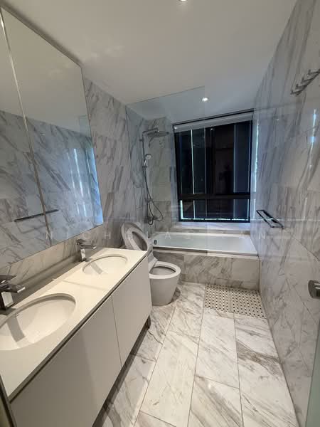 Watten Residences, 22D Watten Rise, 4 Bedrooms, 4,822 sqft, Cluster House For Sale, by Nicholas Tan, 500131615 - Bathroom - PropertyGuru.com.sg