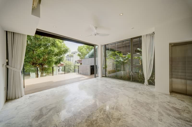 Watten Residences, 22D Watten Rise, 4 Bedrooms, 4,822 sqft, Cluster House For Sale, by Nicholas Tan, 500131615 - Balcony - PropertyGuru.com.sg