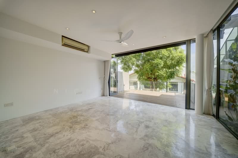 Watten Residences, 22D Watten Rise, 4 Bedrooms, 4,822 sqft, Cluster House For Sale, by Nicholas Tan, 500131615 - Balcony - PropertyGuru.com.sg
