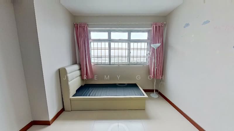 21 Teban Gardens Road, 21 Teban Gardens Road, 3 Bedrooms, 1,270 sqft, HDB Flat For Sale, by Jeremy Goh, 500131632 - Bedroom - PropertyGuru.com.sg