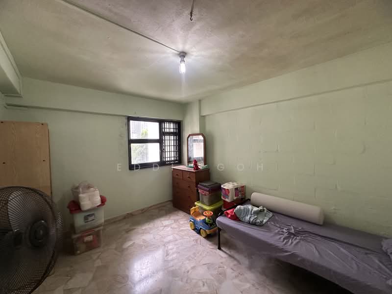 119 Bukit Merah View, 119 Bukit Merah View, 2 Bedrooms, 699 sqft, HDB Flat For Sale, by Eddie Goh, 500131633 - Bedroom - PropertyGuru.com.sg