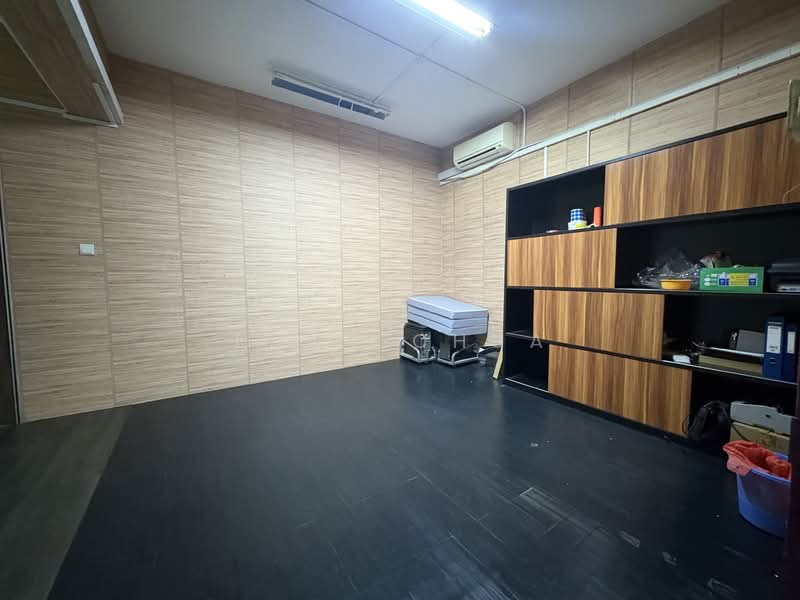 Mandai Estate, , 8,000 sqft, Land with Building / En-bloc For Rent, by Tony Chua, 500131641 - Interior - CommercialGuru.com.sg