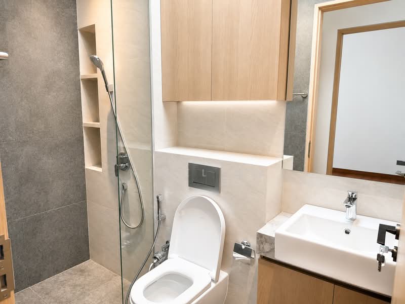 ⭐ A Beautifully Crafted Brand New Corner Terrace in the East Coast (D15)⭐, East Coast Road, Upper East Coast Road, Siglap, 7 Bedrooms, 5,500 sqft, Corner Terrace For Sale, by Nigel Aw, 500131643 - Bathroom - PropertyGuru.com.sg