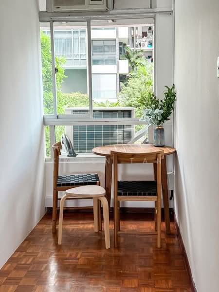Ridgewood Condominium, 1 Ridgewood Close, Room Rental, 250 sqft, Condominium For Rent, by Karen Tan, 500131645 - PropertyGuru.com.sg
