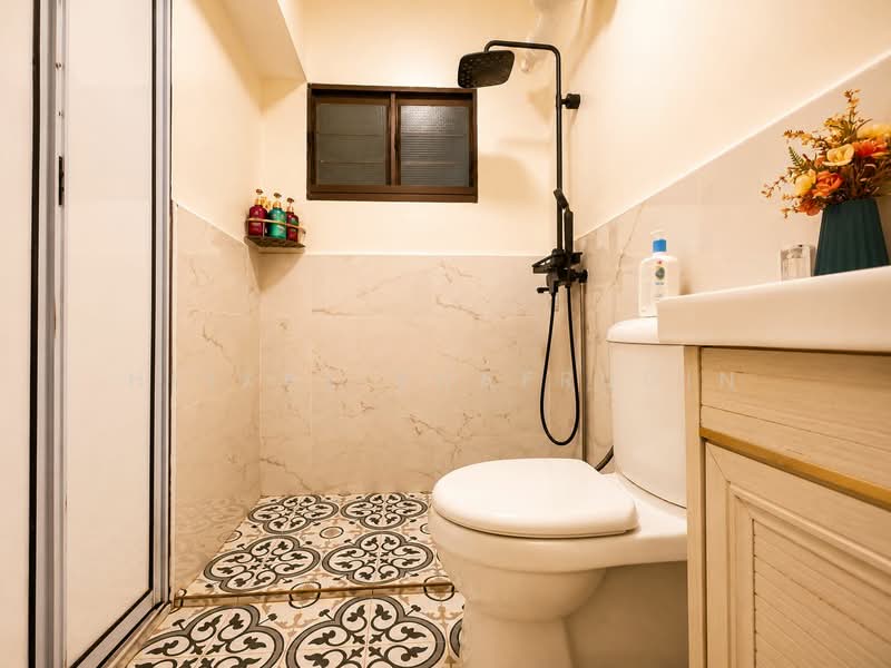 556 Woodlands Drive 53, 556 Woodlands Drive 53, 3 Bedrooms, 1,238 sqft, HDB Flat For Sale, by Heikal Shafrudin, 500131651 - Bathroom - PropertyGuru.com.sg