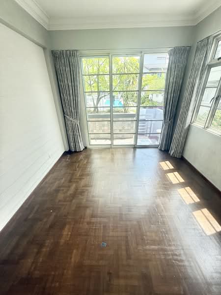 St. Patrick's Green, 49 St. Patrick's Road, 3 Bedrooms, 1,130 sqft, Condominium For Sale, by Zan Sim (沈瓒延), 500131662 - Master room - PropertyGuru.com.sg