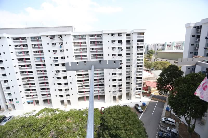 258 Tampines Street 21, 258 Tampines Street 21, 2 Bedrooms, 840 sqft, HDB Flat For Sale, by June Leng Yee Hoe, 500131667 - Exterior - PropertyGuru.com.sg