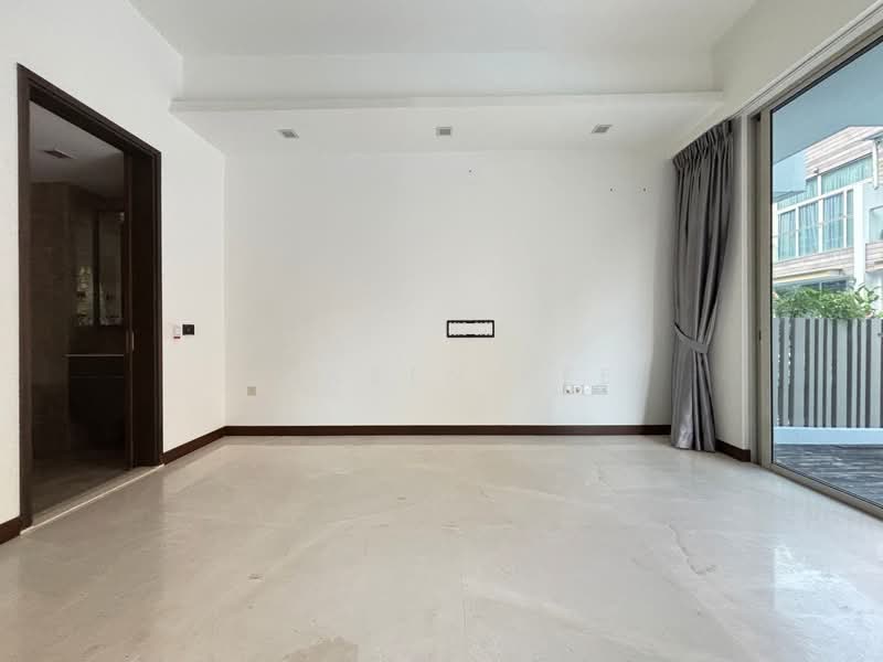 eCO, 261 Bedok South Avenue 3, 5 Bedrooms, 3,563 sqft, Condominium For Sale, by Jansen Kee, 500131670 - Living Room - PropertyGuru.com.sg