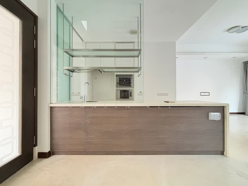 eCO, 261 Bedok South Avenue 3, 5 Bedrooms, 3,563 sqft, Condominium For Sale, by Jansen Kee, 500131670 - Kitchen - PropertyGuru.com.sg