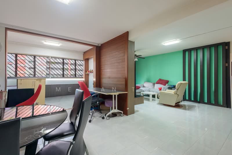 366 Yishun Ring Road, 366 Yishun Ring Road, 3 Bedrooms, 1,313 sqft, HDB Flat For Sale, by Meagan Tang, 500131688 - Living Room - PropertyGuru.com.sg