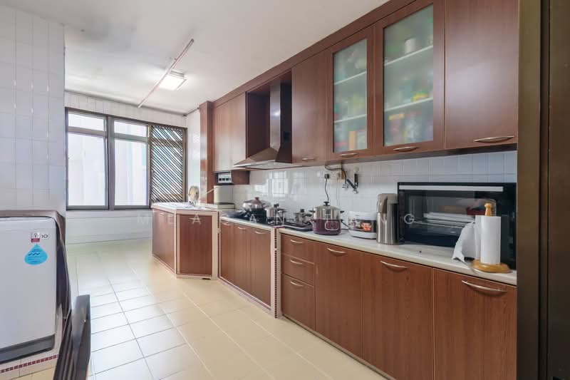 366 Yishun Ring Road, 366 Yishun Ring Road, 3 Bedrooms, 1,313 sqft, HDB Flat For Sale, by Meagan Tang, 500131688 - Kitchen - PropertyGuru.com.sg