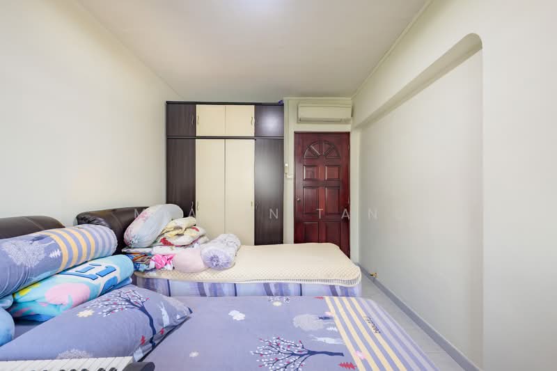 366 Yishun Ring Road, 366 Yishun Ring Road, 3 Bedrooms, 1,313 sqft, HDB Flat For Sale, by Meagan Tang, 500131688 - Bedroom - PropertyGuru.com.sg