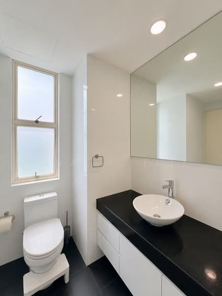 The Waterside, 1 Tanjong Rhu Road, 3 Bedrooms, 2,142 sqft, Condominium For Sale, by TJHAI C. (TJ), 500131701 - Bathroom 2 - PropertyGuru.com.sg