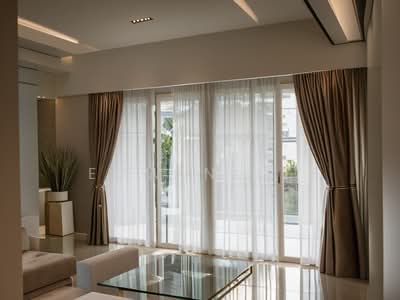 For Rent - La Fiesta