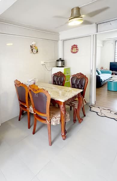 3 Lorong 7 Toa Payoh, 3 Lorong 7 Toa Payoh, 3 Bedrooms, 732 sqft, HDB Flat For Sale, by Nicole Soh, 500131720 - Dining Room - PropertyGuru.com.sg