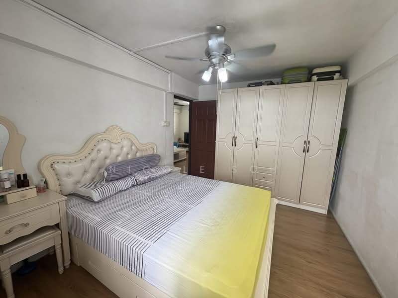 3 Lorong 7 Toa Payoh, 3 Lorong 7 Toa Payoh, 3 Bedrooms, 732 sqft, HDB Flat For Sale, by Nicole Soh, 500131720 - Bedroom - PropertyGuru.com.sg