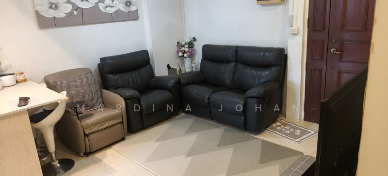 302B Anchorvale Link, 302B Anchorvale Link, 1 Bedroom, 484 sqft, HDB Flat For Sale, by Mardina Johan, 500131723 - Living Room - PropertyGuru.com.sg