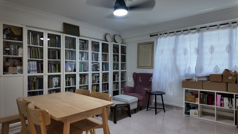 843 Tampines Street 83, 843 Tampines Street 83, 3 Bedrooms, 1,313 sqft, HDB Flat For Rent, by Zakaria Sulaiman, 500131727 - Common Room - PropertyGuru.com.sg