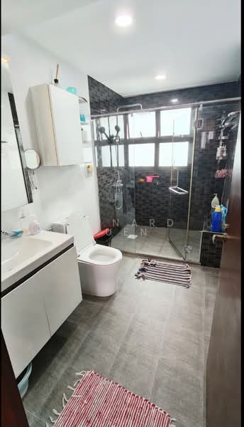 Woodsvale, 1 Woodlands Drive 72, 3 Bedrooms, 1,356 sqft, Condominium For Sale, by Bernard Suen, 500131728 - Bathroom - PropertyGuru.com.sg