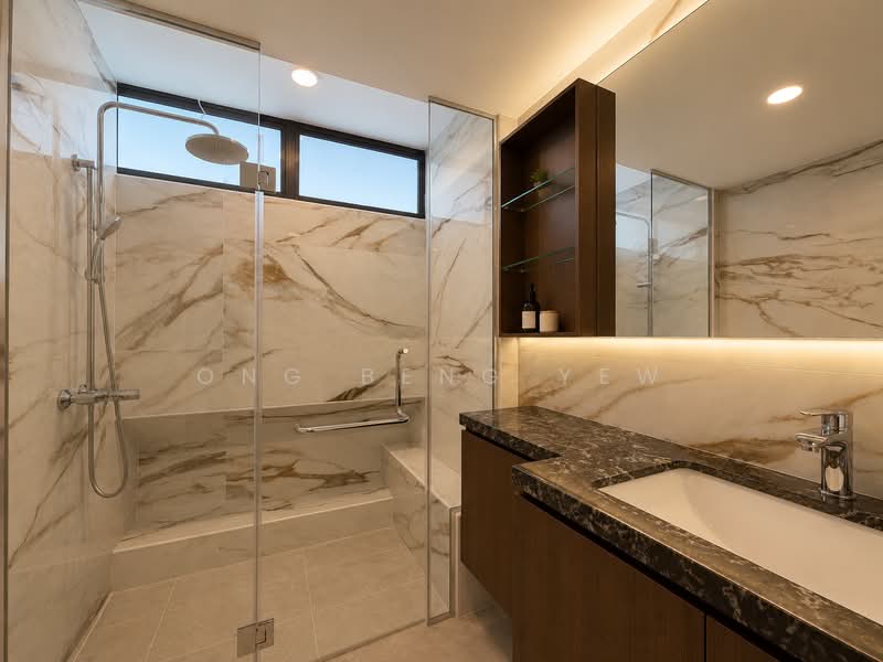 Mandarin Gardens, 7 Siglap Road, 4 Bedrooms, 3,068 sqft, Condominium For Sale, by Ong Beng Yew, 500131740 - Bathroom - PropertyGuru.com.sg