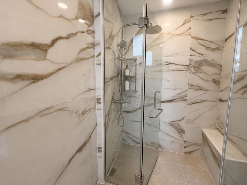 Mandarin Gardens, 7 Siglap Road, 4 Bedrooms, 3,068 sqft, Condominium For Sale, by Ong Beng Yew, 500131740 - Bathroom - PropertyGuru.com.sg
