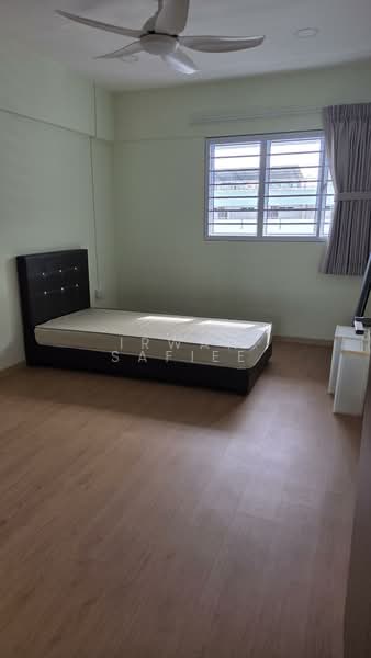 204 Ang Mo Kio Avenue 3, 204 Ang Mo Kio Avenue 3, Room Rental, 120 sqft, HDB Flat For Rent, by IRWAN SAFIEE, 500131768 - Bedroom - PropertyGuru.com.sg