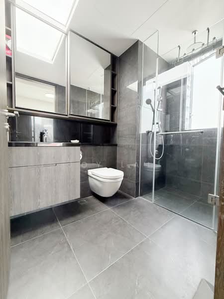 The M, 36 Middle Road, 2 Bedrooms, 743 sqft, Condominium For Rent, by Joy Lai, 500131769 - Bathroom - PropertyGuru.com.sg