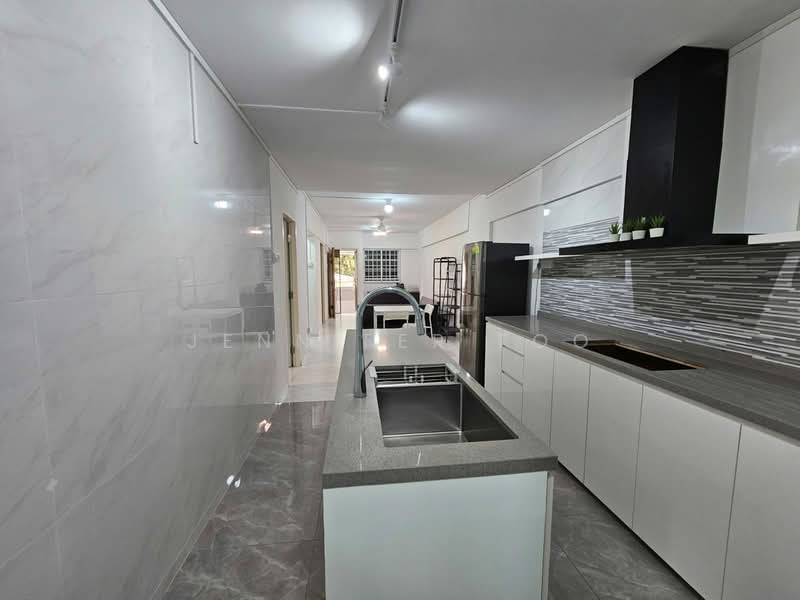 223 Ang Mo Kio Avenue 1, 223 Ang Mo Kio Avenue 1, 2 Bedrooms, 721 sqft, HDB Flat For Rent, by Jennifer Foo, 500131773 - Kitchen - PropertyGuru.com.sg