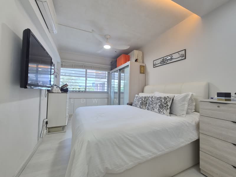 762 Pasir Ris Street 71, 762 Pasir Ris Street 71, 3 Bedrooms, 1,130 sqft, HDB Flat For Sale, by Edwin Sia, 500131776 - Bedroom - PropertyGuru.com.sg