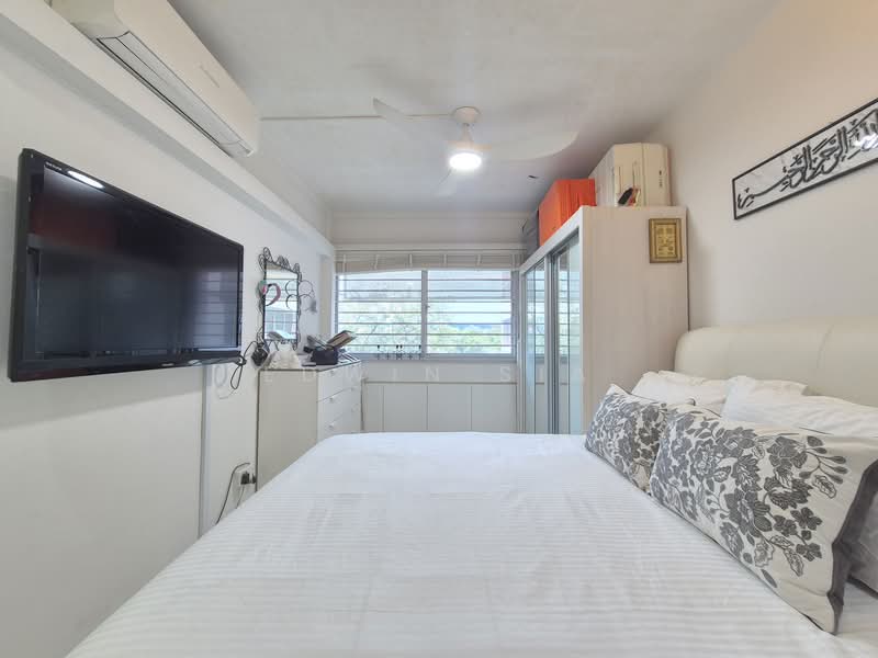762 Pasir Ris Street 71, 762 Pasir Ris Street 71, 3 Bedrooms, 1,130 sqft, HDB Flat For Sale, by Edwin Sia, 500131776 - Bedroom - PropertyGuru.com.sg