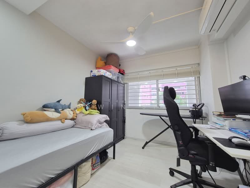 762 Pasir Ris Street 71, 762 Pasir Ris Street 71, 3 Bedrooms, 1,130 sqft, HDB Flat For Sale, by Edwin Sia, 500131776 - Bedroom - PropertyGuru.com.sg
