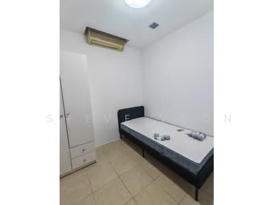 For Rent - The Lakeshore