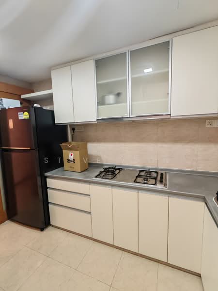 The Lakeshore, 31 Jurong West Street 41, Room Rental, 100 sqft, Condominium For Rent, by Steve Voon, 500131777 - Kitchen - PropertyGuru.com.sg
