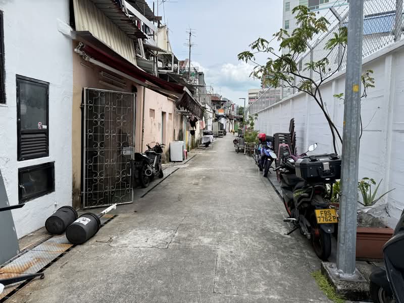 Freehold Coffeeshop @ Upper Paya Lebar Road, Upper Paya Lebar Road, 4,921 sqft, Food & Beverage For Sale, by John Soh, 500131782 - Exterior - CommercialGuru.com.sg