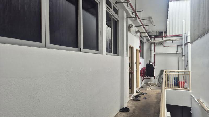 Food Factory / With Dorm / Cold room, Senoko, Admiralty / Woodlands, 34,100 sqft, Factory / Workshop (B2) For Sale, by Eve Ong, 500131789 - Corridor - CommercialGuru.com.sg